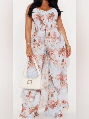 NWT Floral 2 piece set